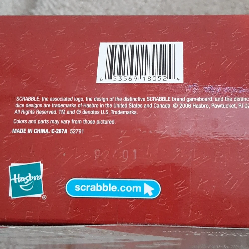 Hasbro nib scrabble